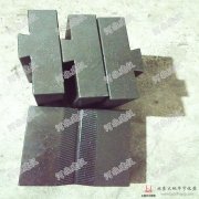 万能试验机配件夹片钳口10/30/60/100吨圆弧燕尾钳